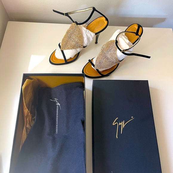 Beautiful sexy unique Giuseppe Zanotti classy shoes - Picture 12 of 14